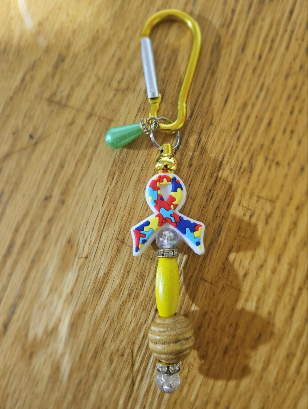 2/15$ Autism Puzzle Ribbon Keychain Toy - Multicolor